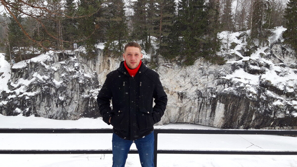  15916606  , 32 ,    -