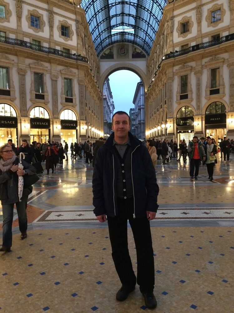  ,   Sergiu, 46 ,     , c 