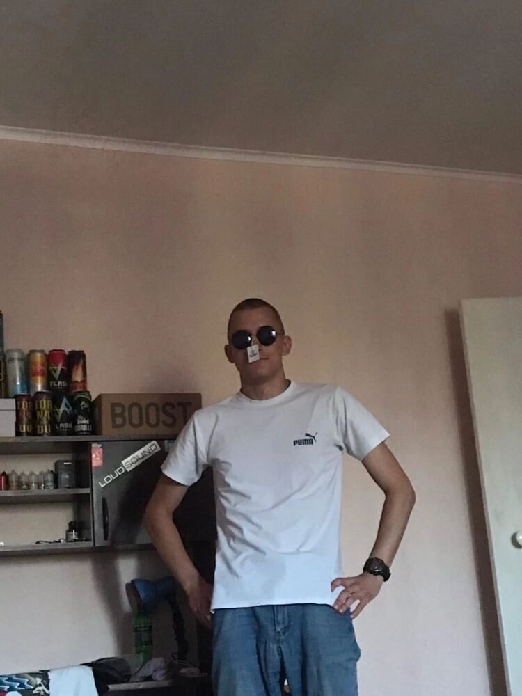  30579126  , 22 ,    