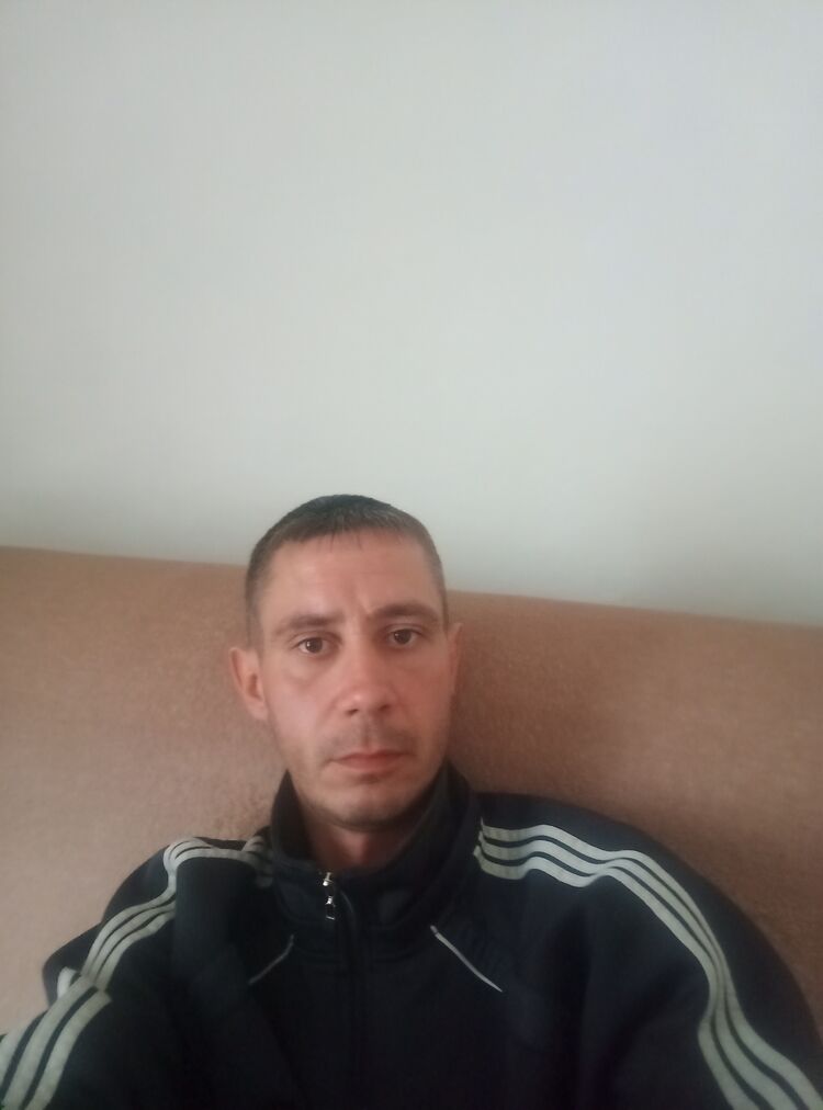  42540086  , 37 ,    