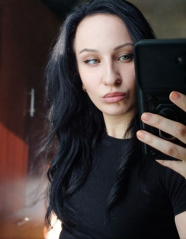  52048826  Ksenia, 26 ,    