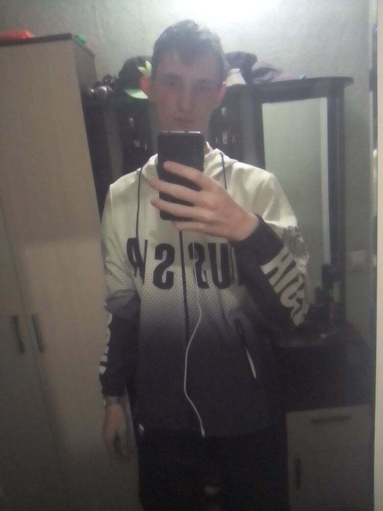  ,   Kirill, 25 ,     , c 