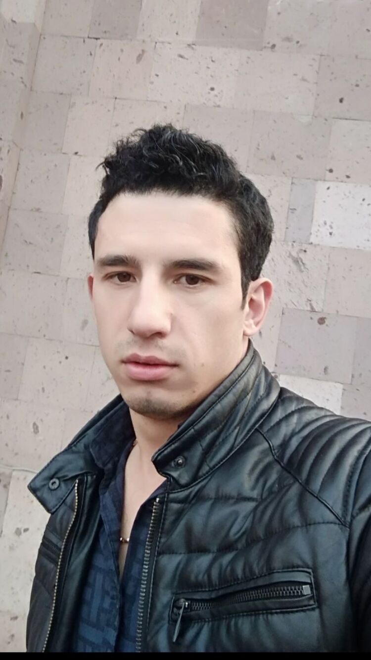  ,   Mister, 24 ,   ,   