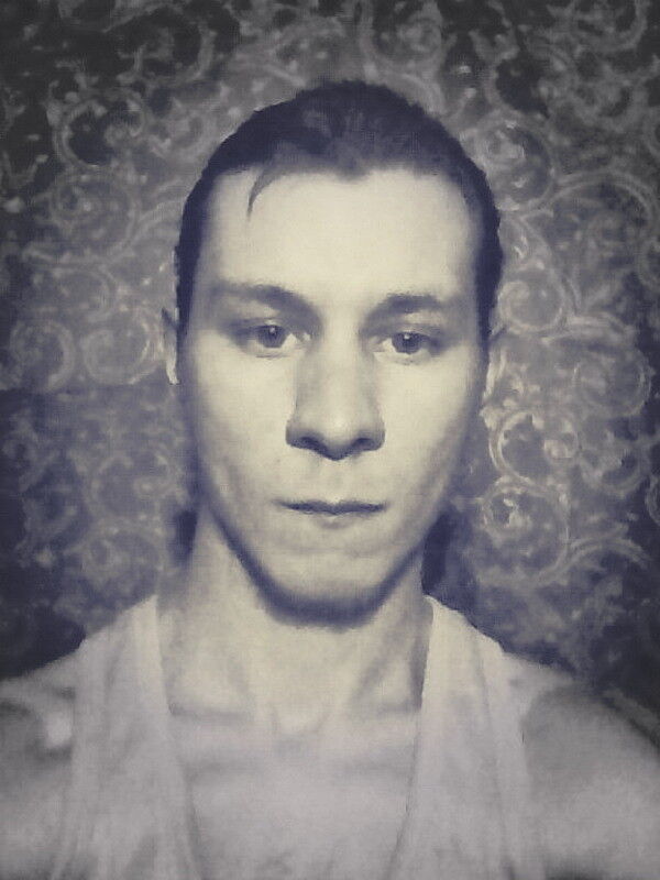  ,   Denis, 33 ,     , c 