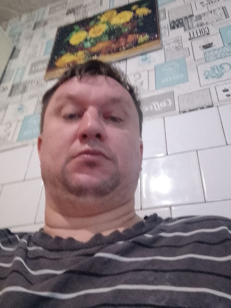  48977426  , 44 ,    