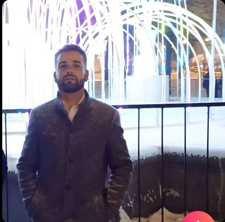  ,   RUSLAN, 39 ,   ,   