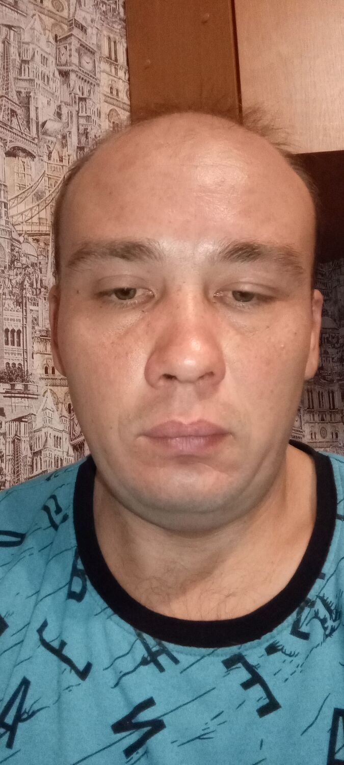  39233676  , 32 ,    