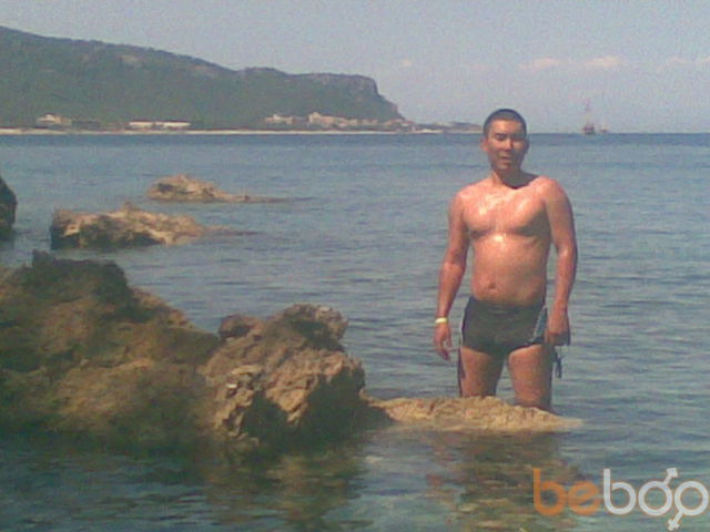  1039426  Kairat, 44 ,    