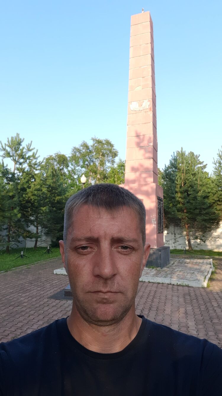  46609146  , 39 ,    