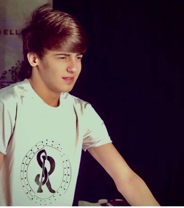 ���� 25460406 ������� �������, 29 ���, ���� ���������� � ������