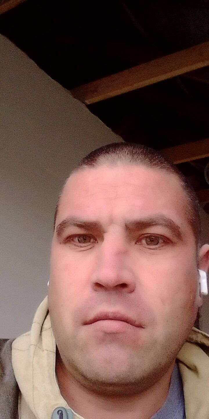  37711686  , 38 ,    