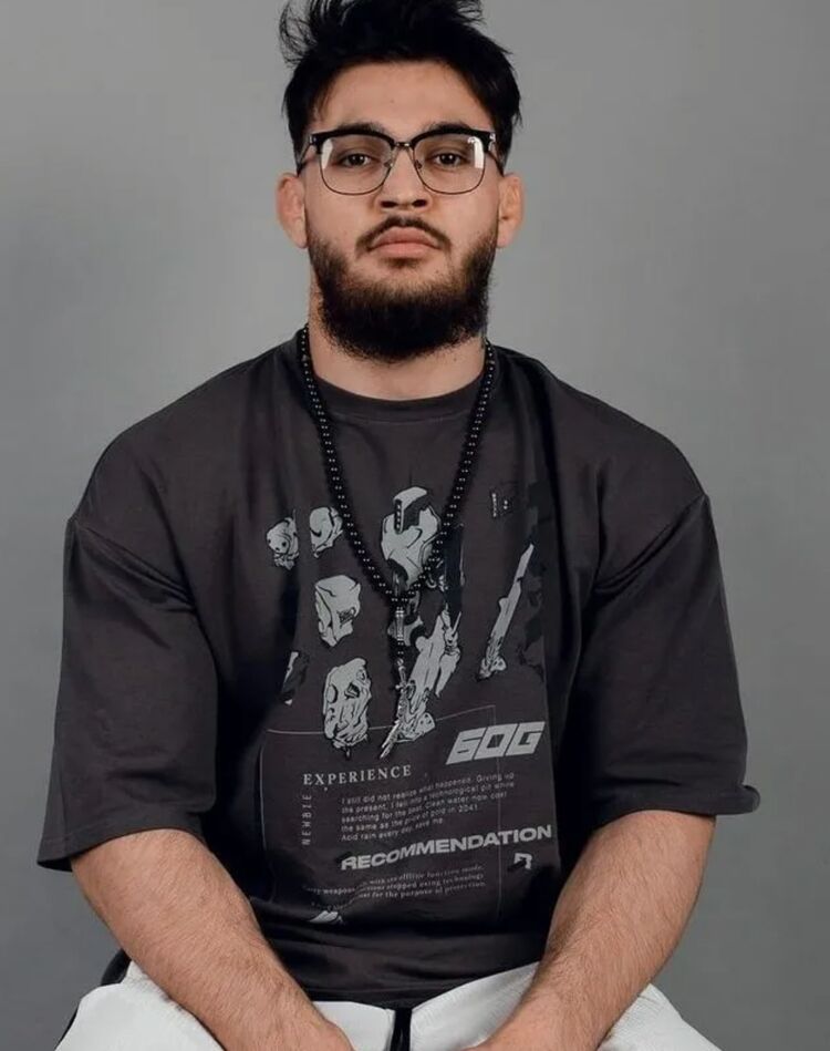 ���� 30884946 ����� ����, 25 ���, ���� ���������� � ����������