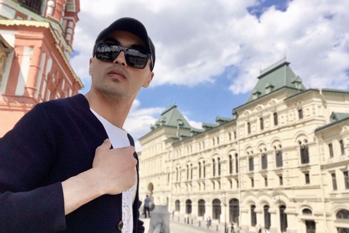  27555116  Shavkat, 33 ,    