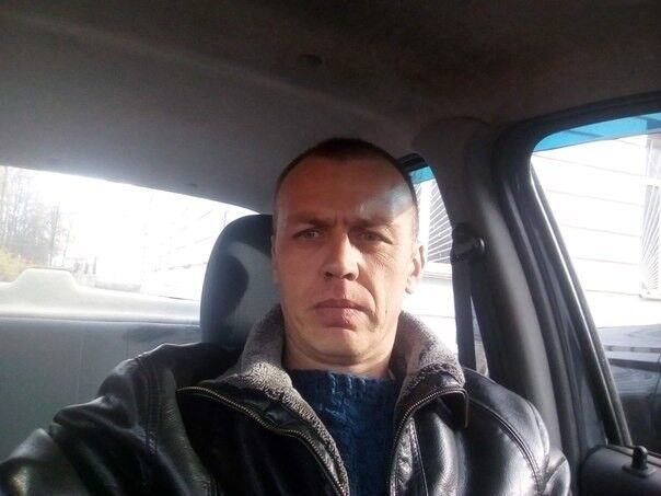  ,   Maksim, 45 ,  