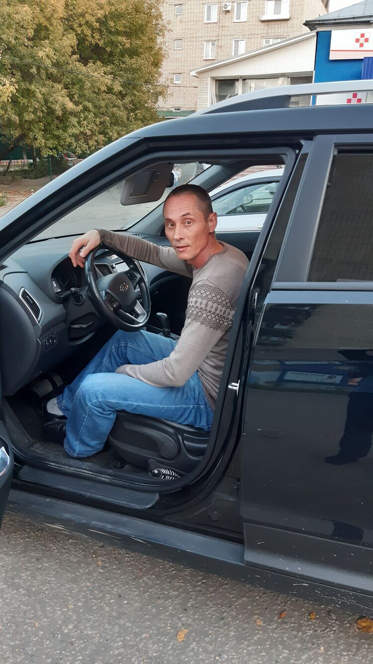  37976146  , 49 ,    