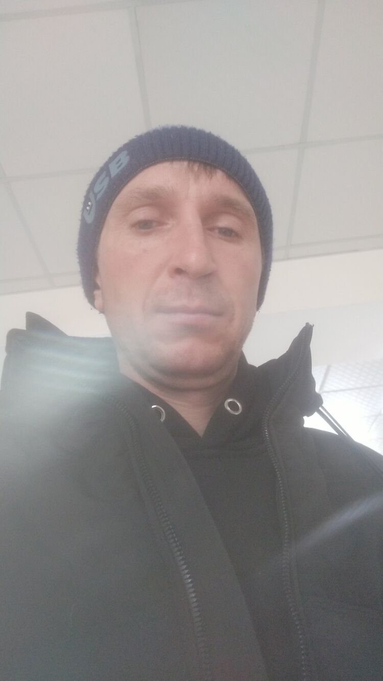  33274916  , 37 ,    