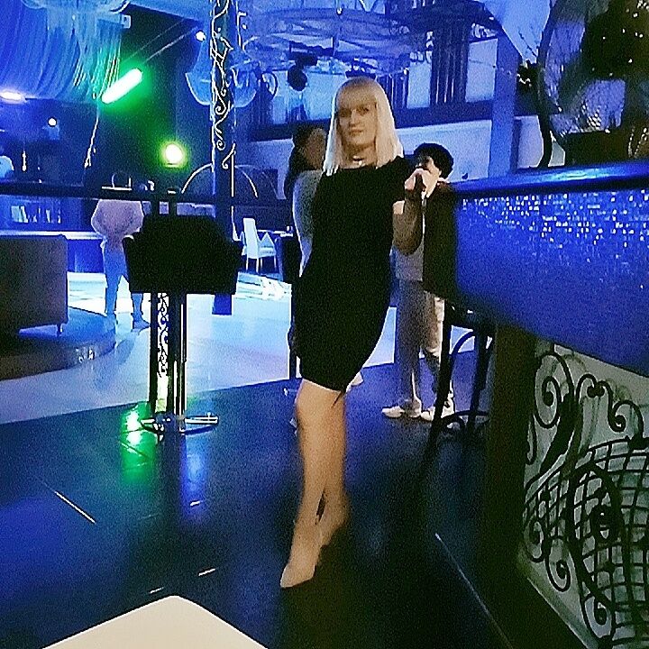  48681386  , 52 ,    