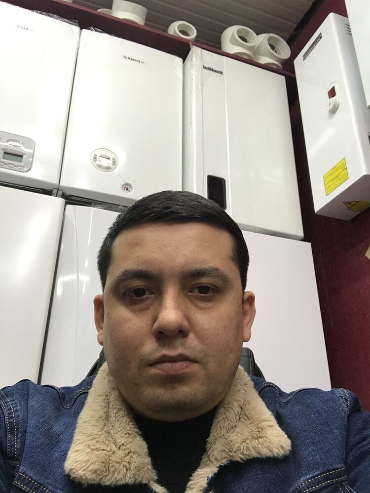  22225186  Komil, 35 ,    