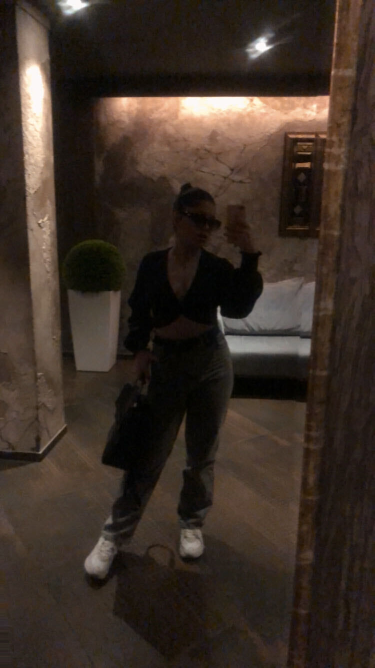  ,   , 20 ,   c 
