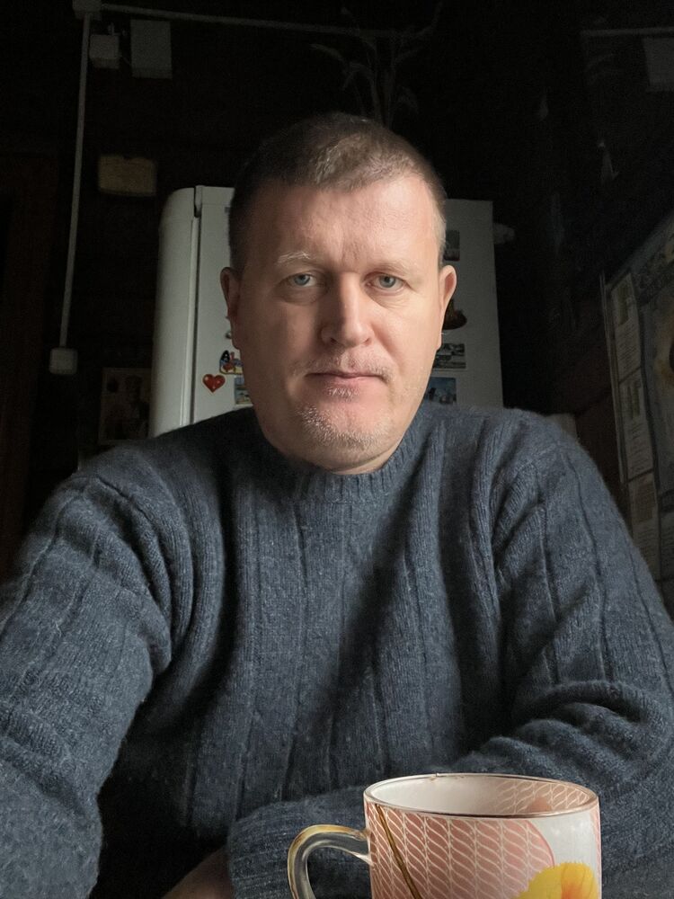  ,   Vadim, 52 ,   ,   , c , 