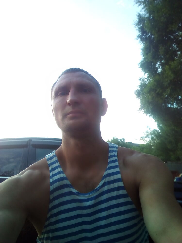  28354366  , 42 ,    