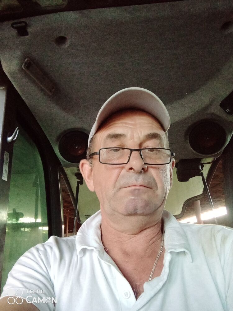  23499266  , 56 ,    