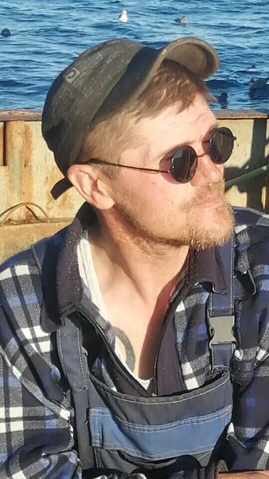  ,   Vladimir, 48 ,   c 