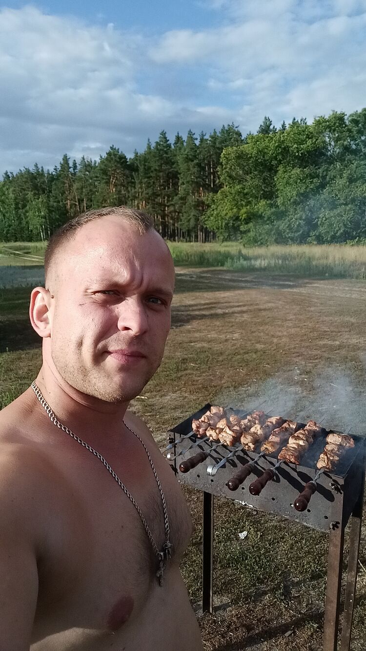  52819396  , 29 ,    