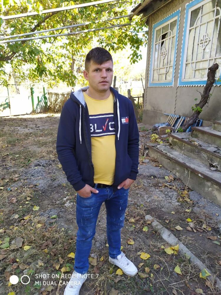  ,   Gabriel, 30 ,   ,   