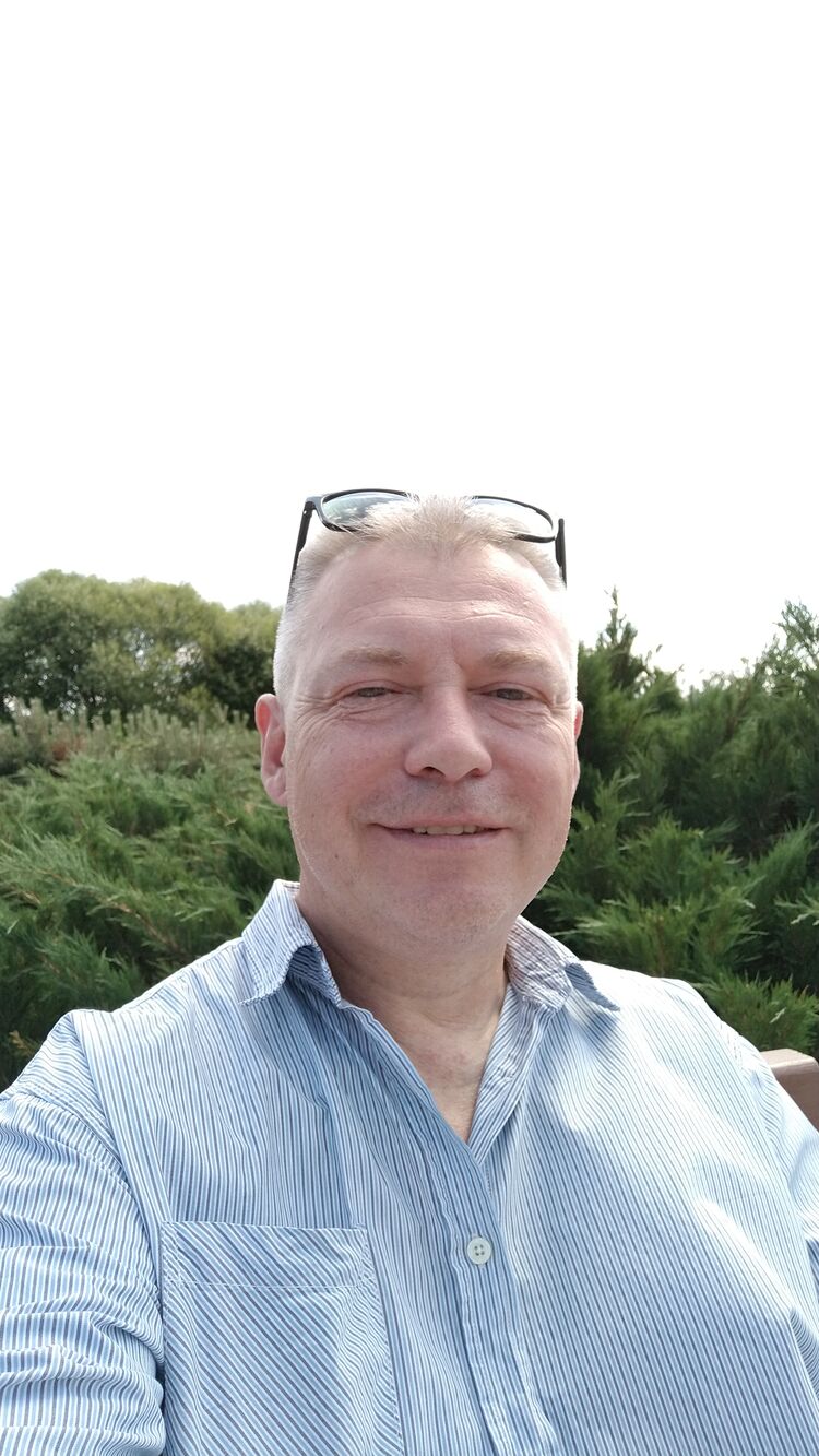  -,   , 52 ,     
