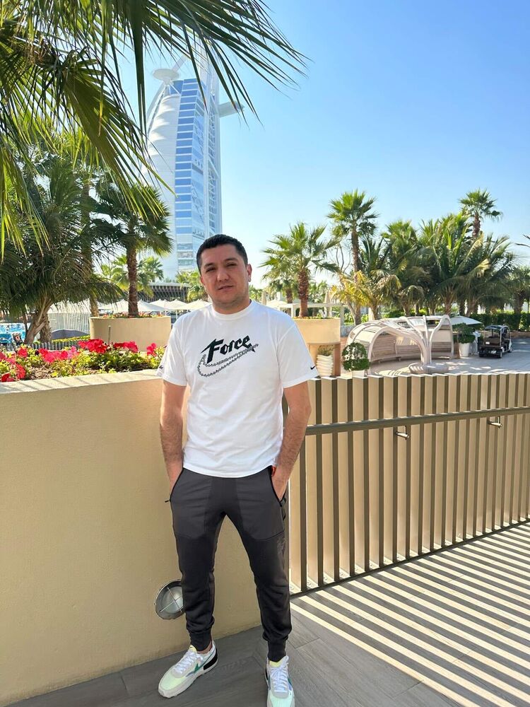  ,   Rustam, 36 ,   ,   