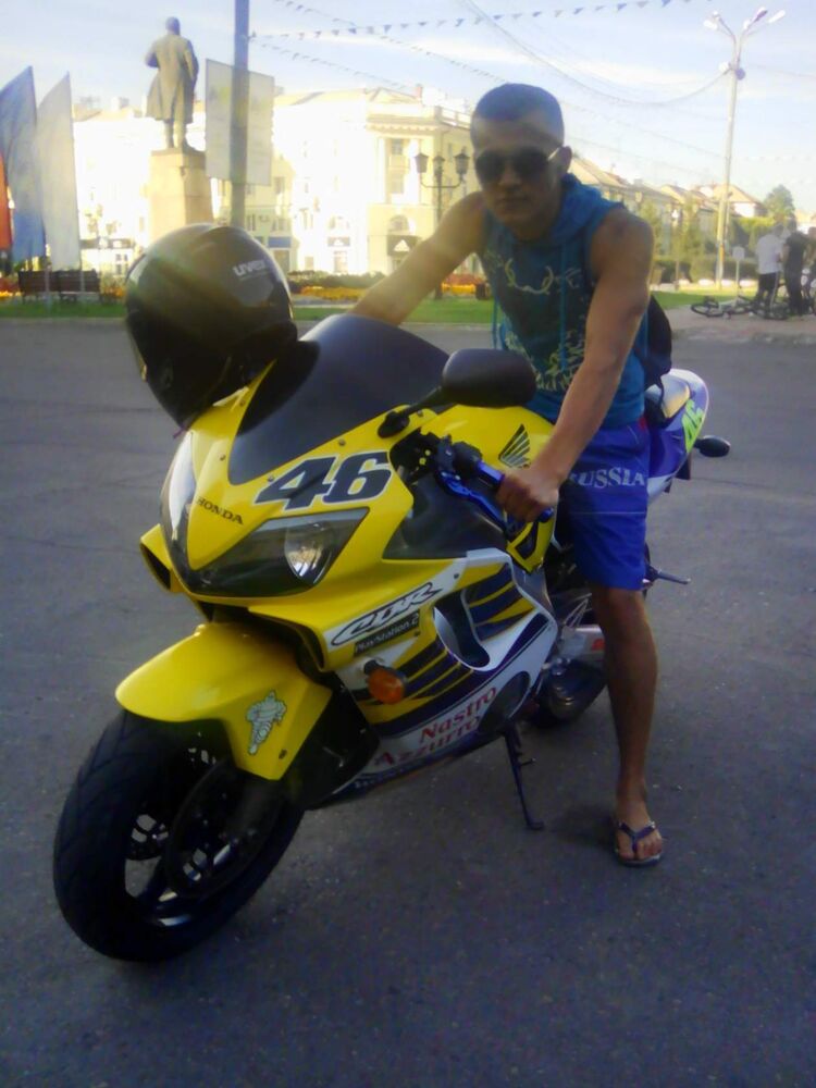  ,   Azik, 31 ,   ,   