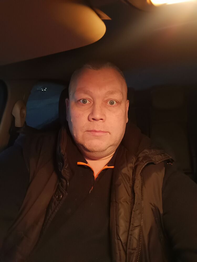  ,   Evgeny, 49 ,   ,   , c 