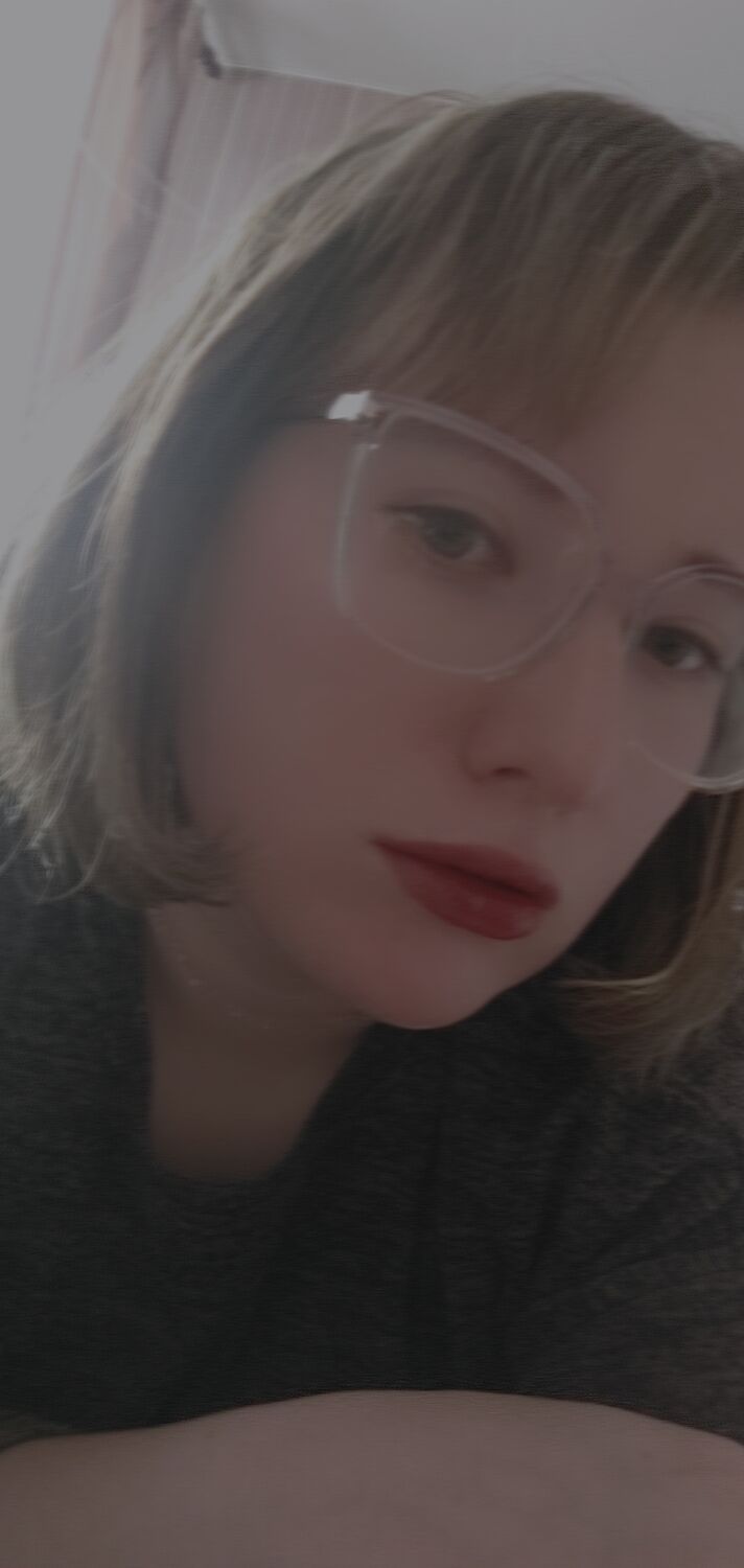  ,   Anna, 32 ,   , 