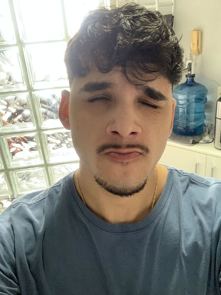  --,   Leo, 20 ,   ,   
