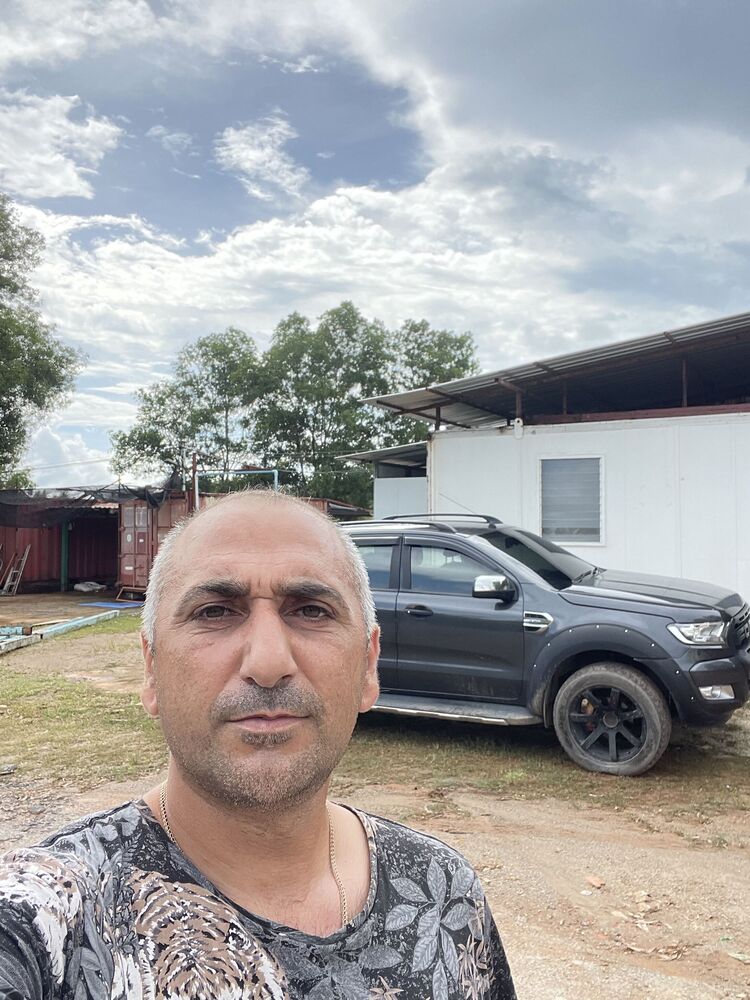 ���� 27394666 ������� �����, 38 ���, ���� ���������� � Nakhon Pathom