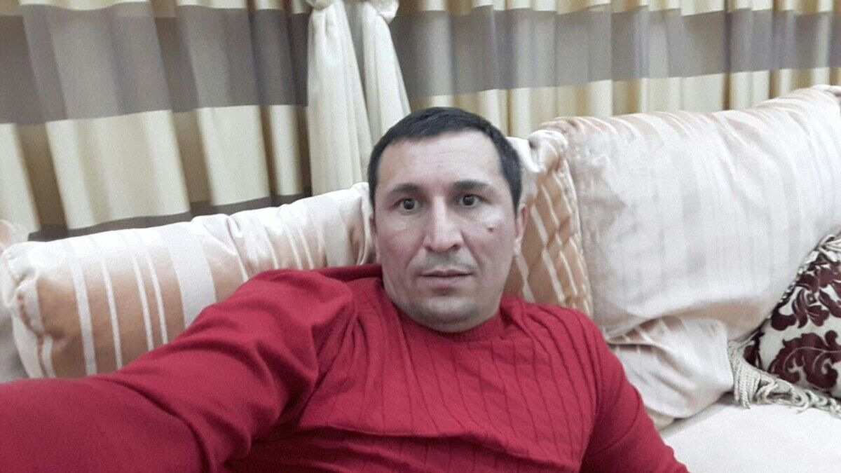  20988366  Nodir, 40 ,    