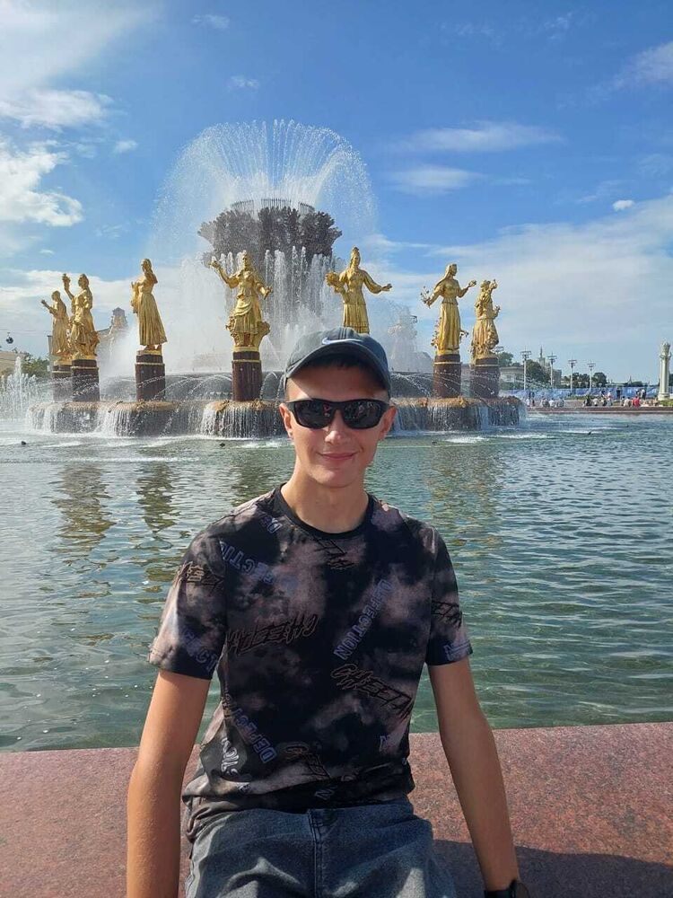  45898316  Kirill, 21 ,    