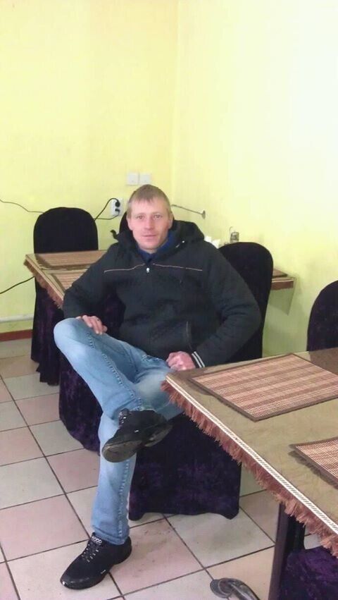  ,   Djon, 38 ,   c 