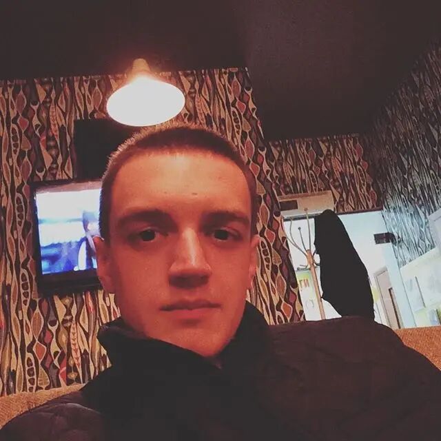  24748976  , 30 ,    