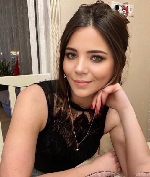  54488616  Natli, 32 ,    