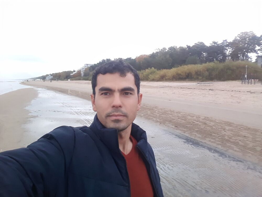  ,   , 33 ,     , c 