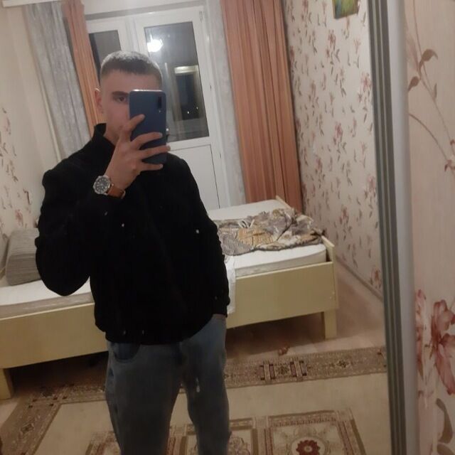  46997136  On, 26 ,    