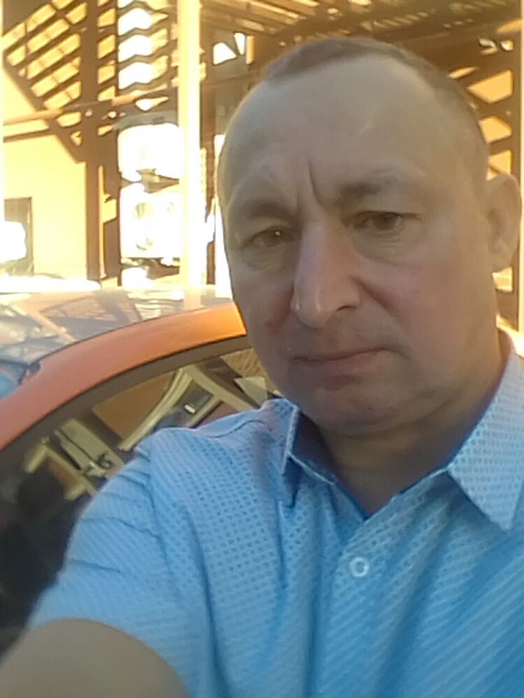  38027526  , 52 ,    