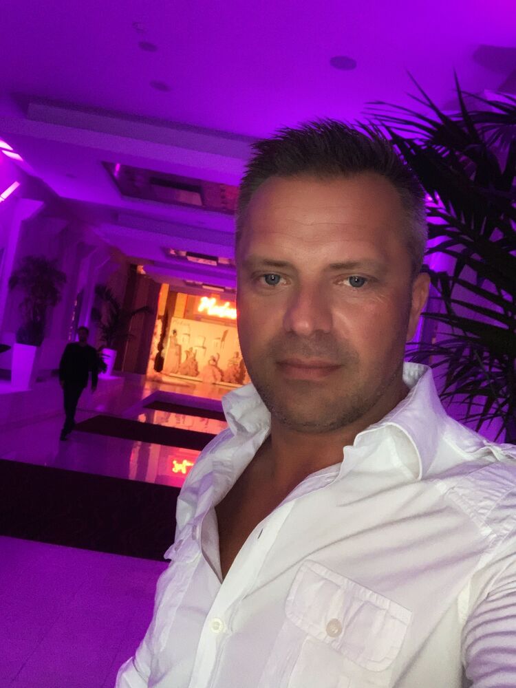  Al Ghardaqah,   Philippe, 46 ,   ,   