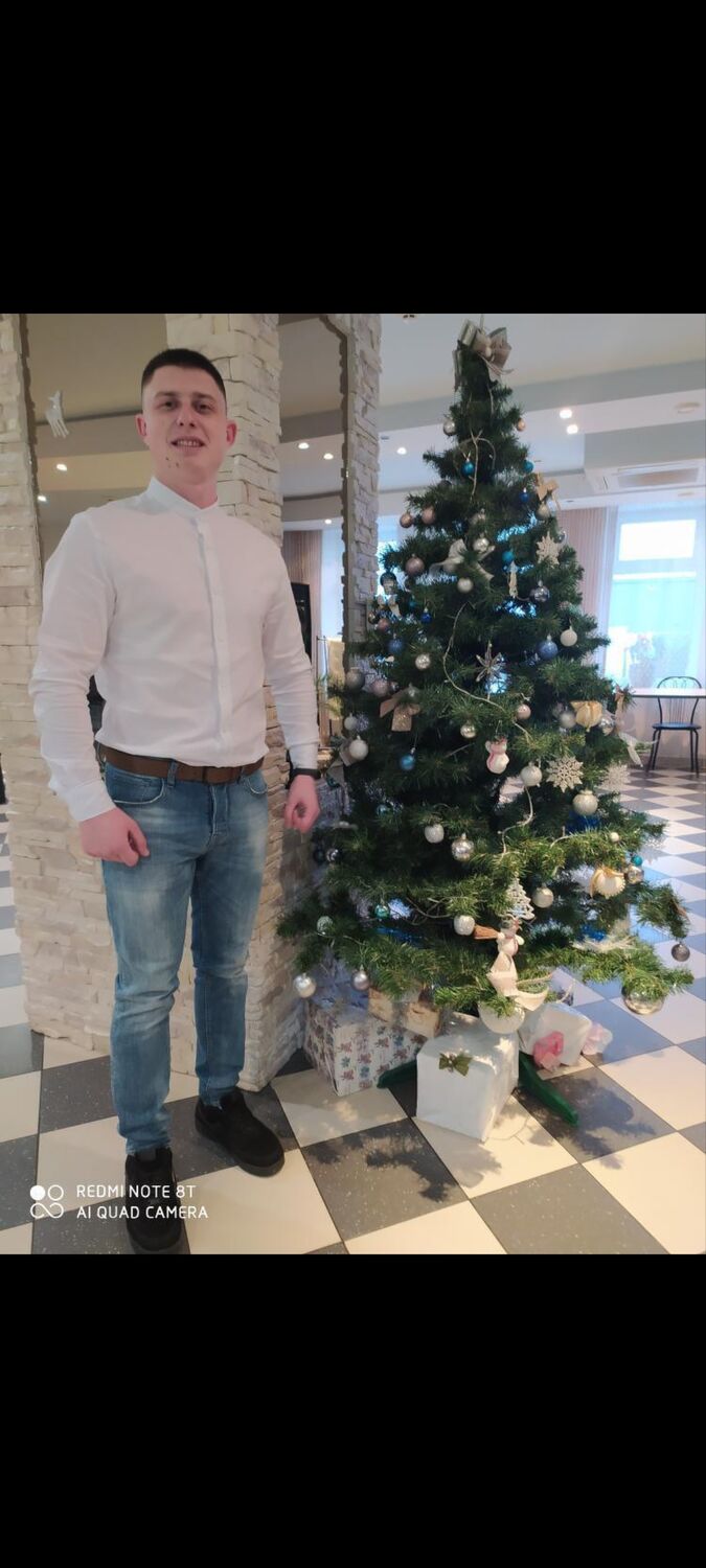  ,   Andriy, 29 ,   ,   