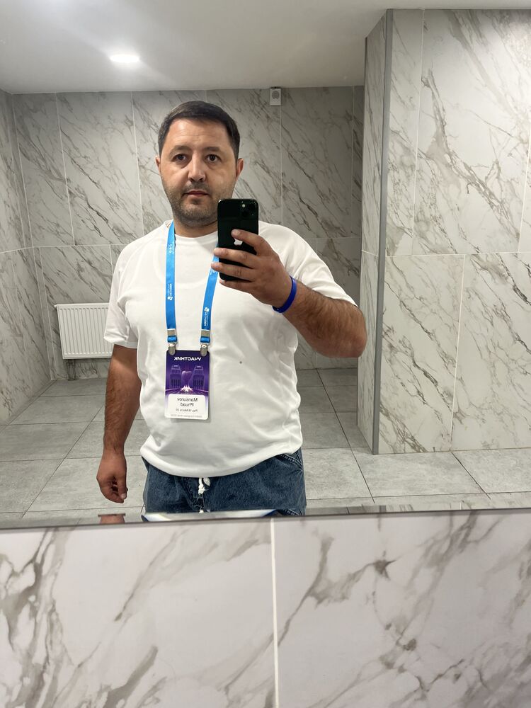  ,   Fuad, 42 ,   ,   , c , 