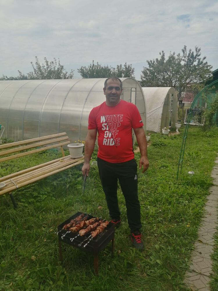  ,   Araik, 49 ,   c , 