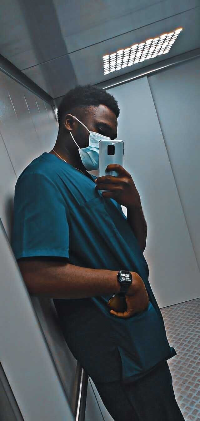  32292566  , 25 ,    