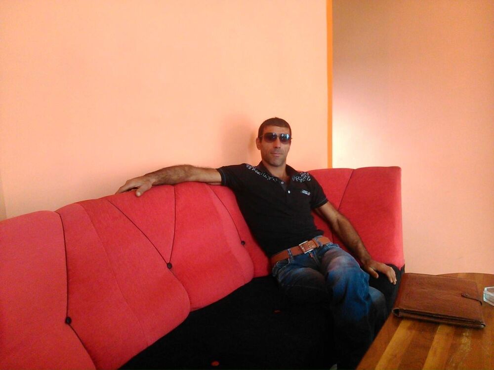  26558486  Karen, 45 ,    